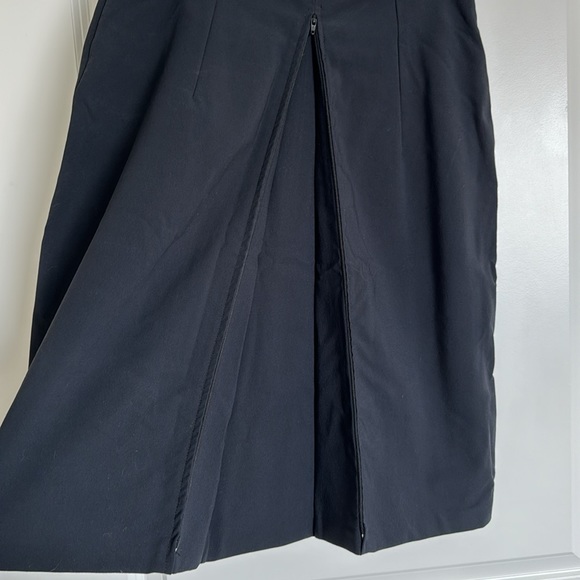 Iva Jean Extendable Panel Biking Skirt - Picture 3 of 4